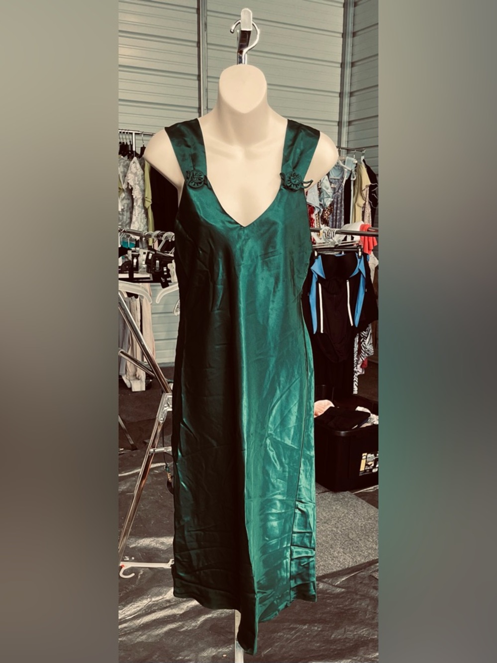 Vintage - delicates Emerald Green Satin Slip Chemise